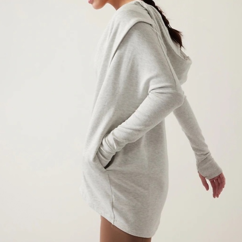 NWT Athleta Womens Purana Wrap Sweatshirt Top Heather Gray Medium